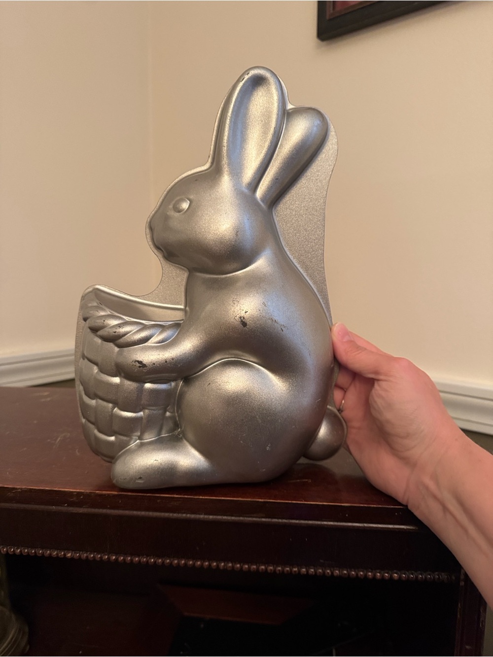 Source Unknown Metallic Silver Bunny Cake Mold